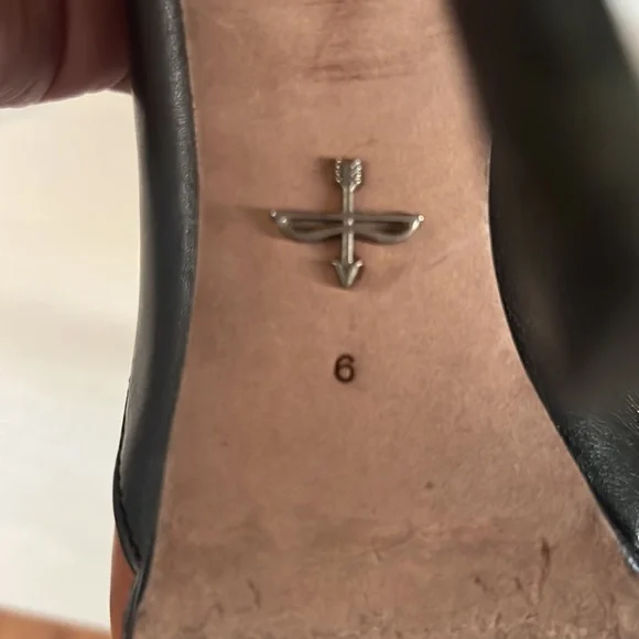 Pour la Victoire booties - Picture 6 of 7